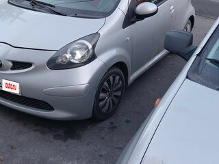 2007 Toyota Aygo I, серебристый, 315000 рублей, вид 2