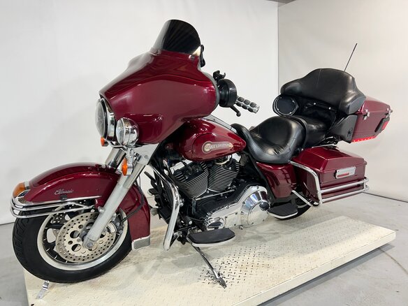 2006 Harley-Davidson Electra Glide, пурпурный, 530000 рублей - вид 6