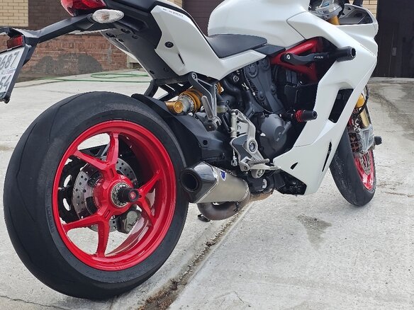 2020 Ducati Supersport, белый, 1200000 рублей - вид 14