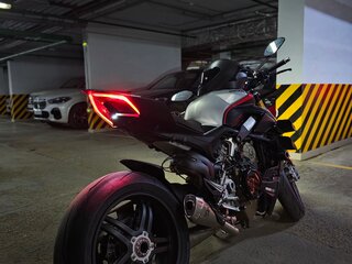2022 Ducati Streetfighter V4, чёрный, 1600000 рублей, вид 3