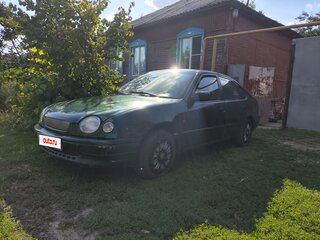 1999 Toyota Corolla VIII (E110), зелёный, 220000 рублей, вид 1