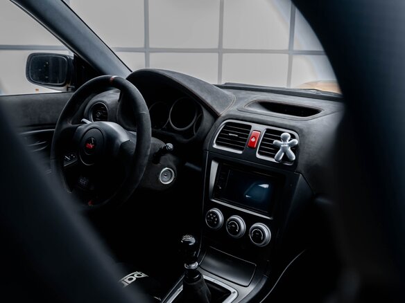 2004 Subaru Impreza WRX STi II Рестайлинг 1, жёлтый - вид 6