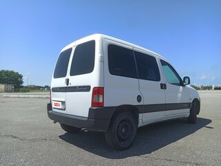 2007 Citroen Berlingo I Рестайлинг, белый, 470000 рублей, вид 4