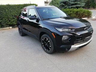 2021 Chevrolet TrailBlazer III, чёрный, 1880000 рублей, вид 3