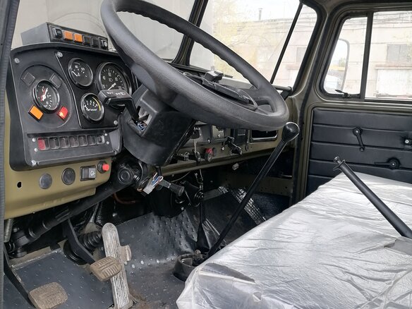 2010 Урал 5557, зелёный, 3500000 рублей - вид 4