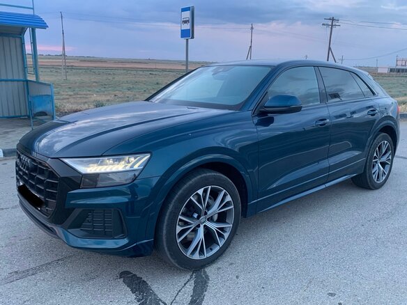 2021 Audi Q8 45 TDI I (4M), синий, 8500000 рублей