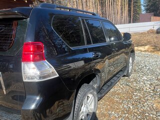2012 Toyota Land Cruiser Prado 150 Series, чёрный, 2700000 рублей, вид 3