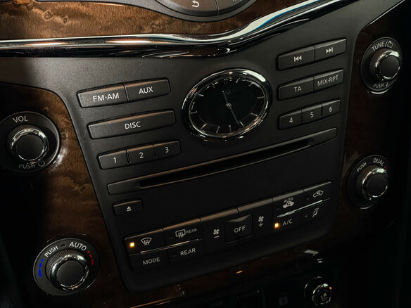 2013 Infiniti QX56 II, чёрный, 1990000 рублей - вид 21