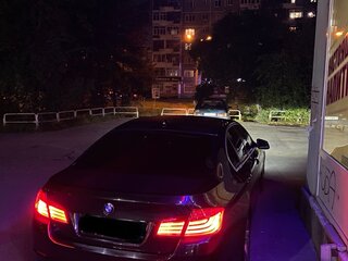 2011 BMW 5 серии 523i VI (F10/F11/F07), чёрный, 1498000 рублей, вид 4