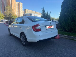 2017 Skoda Rapid I, белый, 690000 рублей, вид 4