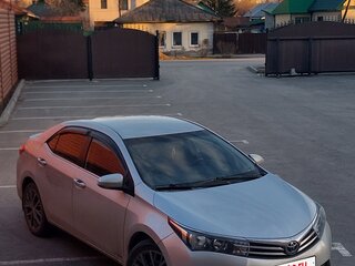 2013 Toyota Corolla XI (E160, E170, E180), серый, 1300000 рублей, вид 1