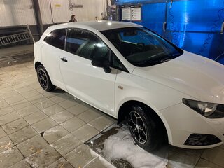 2010 SEAT Ibiza IV, белый, 330000 рублей, вид 1