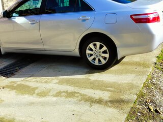 2009 Toyota Camry VI (XV40) Рестайлинг, серебристый, 1550000 рублей, вид 2