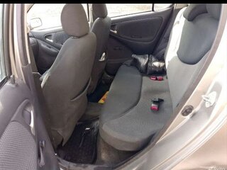 2004 Toyota Yaris I Рестайлинг, серый, 420000 рублей, вид 5