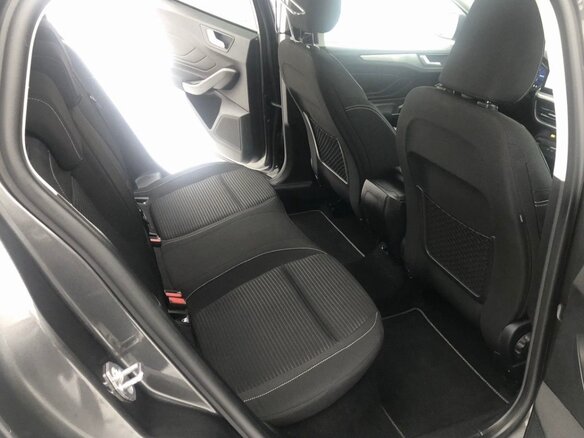 2022 Ford Focus Active IV Рестайлинг, серый, 1859000 рублей - вид 9