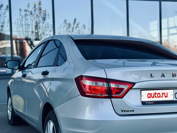 2017 Lada (ВАЗ) Vesta I, серебристый, 729000 рублей - вид 14