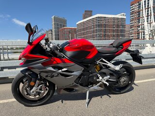 2025 QJMotor SRK 921 RR, красный, 1000000 рублей, вид 3