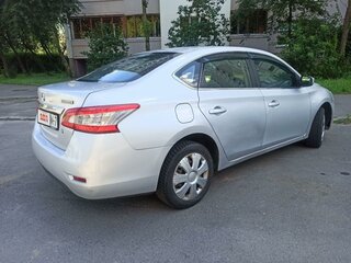 2015 Nissan Sentra VII (B17), серебристый, 670000 рублей, вид 4