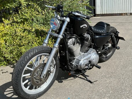 2009 Harley-Davidson Sportster 883, чёрный, 499000 рублей, вид 3