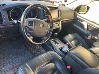 2011 Toyota Land Cruiser 200 Series, серебристый, 3500000 рублей, вид 5