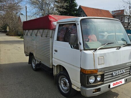 1987 Nissan Atlas, белый, 350000 рублей, вид 2