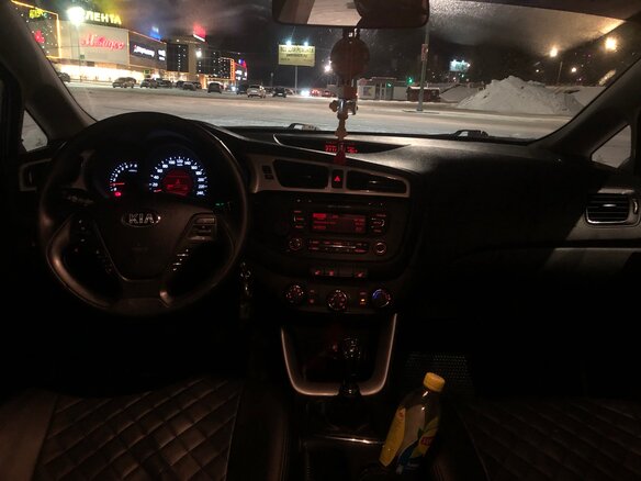 2015 Kia Ceed II, коричневый, 1050000 рублей - вид 9