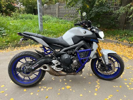 2015 Yamaha MT-09 (FZ-09), серый, 620000 рублей, вид 3
