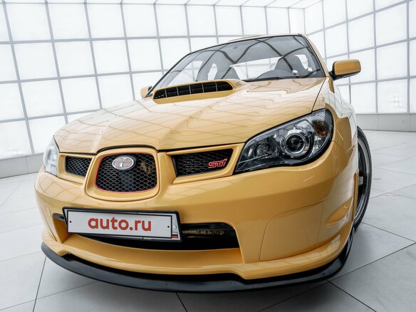 2004 Subaru Impreza WRX STi II Рестайлинг 1, жёлтый - вид 1