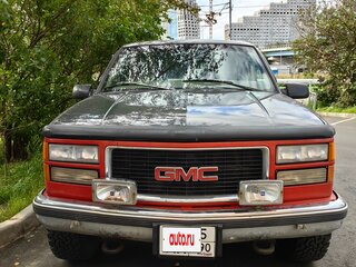 1997 GMC Suburban, красный, 1999999 рублей, вид 1