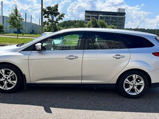 2014 Ford Focus III, серебристый, 840558 рублей, вид 3