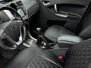 2014 Geely Emgrand X7 I, белый, 520000 рублей, вид 4