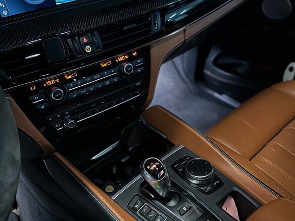 2018 BMW X5 M II (F85), серый, 6000000 рублей - вид 29