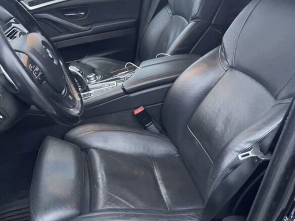 2012 BMW 5 серии 535i xDrive VI (F10/F11/F07), чёрный, 2500000 рублей - вид 26