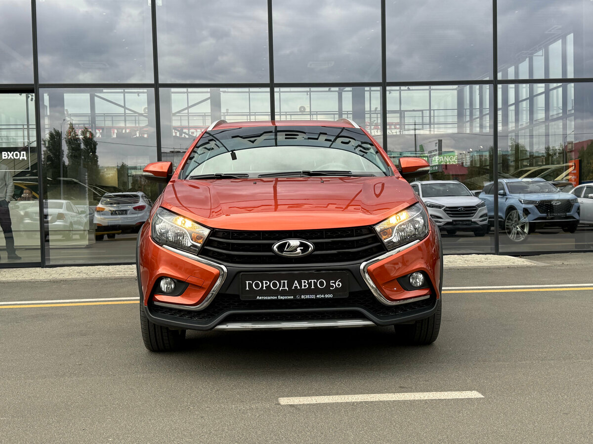 Открыть фотографии: Lada (ВАЗ) Vesta I