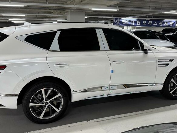 2025 Genesis GV80 I Рестайлинг, белый, 7500000 рублей - вид 5