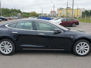 2018 Tesla Model S 75D I Рестайлинг, чёрный, 4800000 рублей, вид 5