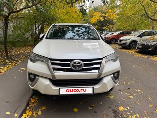 2018 Toyota Fortuner II, белый, 3300000 рублей, вид 2