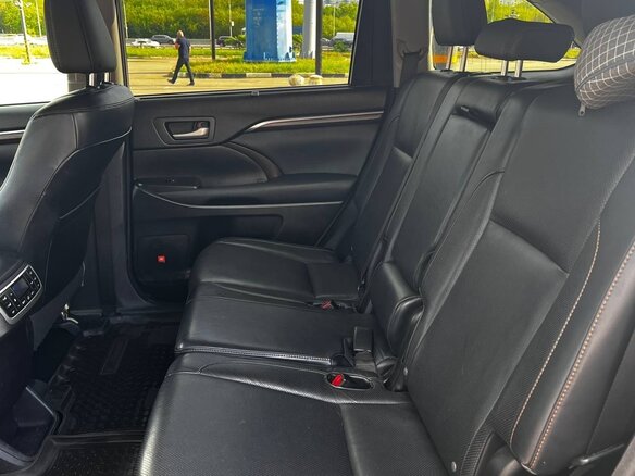 2014 Toyota Highlander III (XU50), серый, 3450000 рублей - вид 14