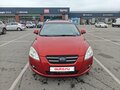 2009 Kia Ceed I, красный