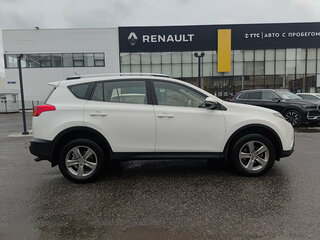 2014 Toyota RAV4 IV (XA40), белый, 2050000 рублей, вид 5