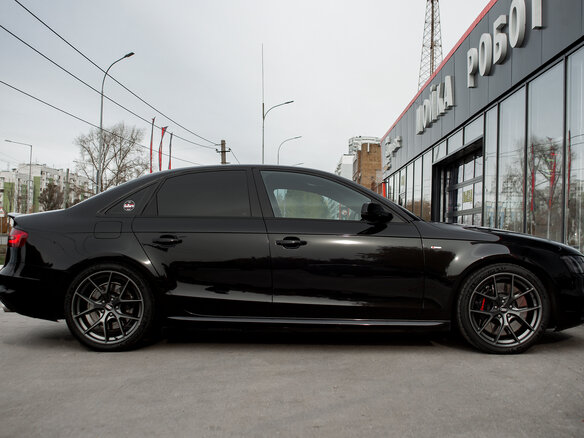 2014 Audi A4 IV (B8) Рестайлинг, чёрный - вид 3