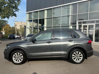 2021 Volkswagen Tiguan II Рестайлинг, серый, 2492000 рублей, вид 3