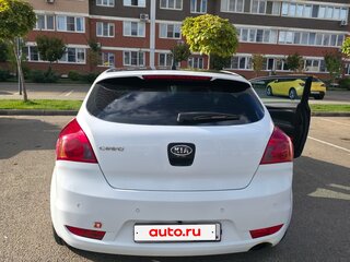 2011 Kia Ceed I Рестайлинг, белый, 700000 рублей, вид 4