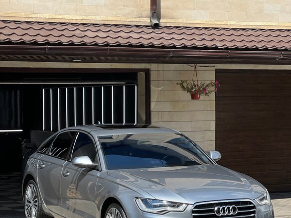 2012 Audi A6 IV (C7), серый, 2400000 рублей - вид 1