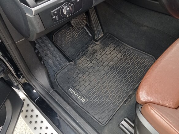 2010 BMW X5 35i II (E70) Рестайлинг, чёрный, 2500000 рублей - вид 10