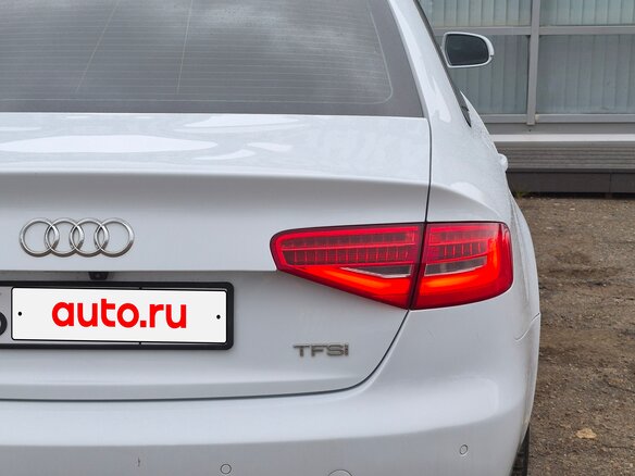 2013 Audi A4 IV (B8) Рестайлинг, белый, 1080000 рублей - вид 12