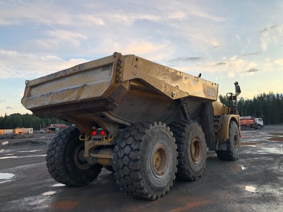 2014 Caterpillar 730, 19500000 рублей - вид 35