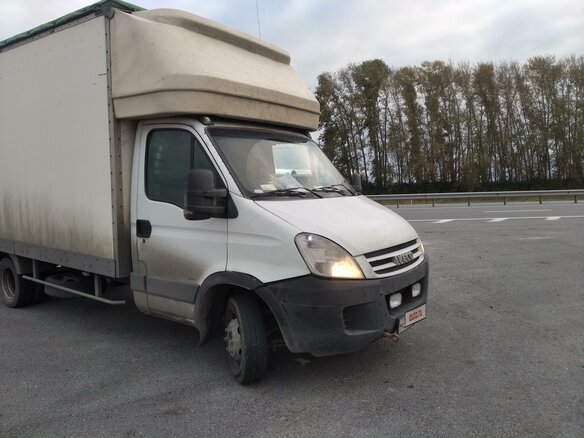 2007 Iveco Daily, белый, 1640000 рублей - вид 9