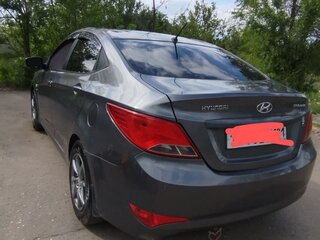 2014 Hyundai Solaris I Рестайлинг, серый, 800000 рублей, вид 4