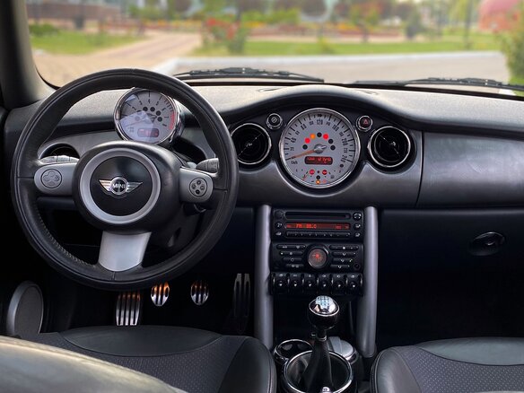 2004 Mini Hatch Cooper S I (R50), жёлтый - вид 21